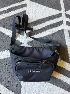 Columbia Black Waist Crossbody Belt Bag